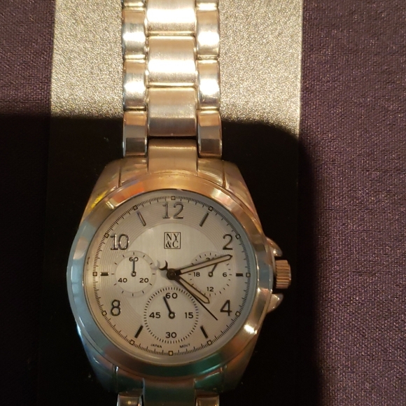 Watch - Picture 2 of 2